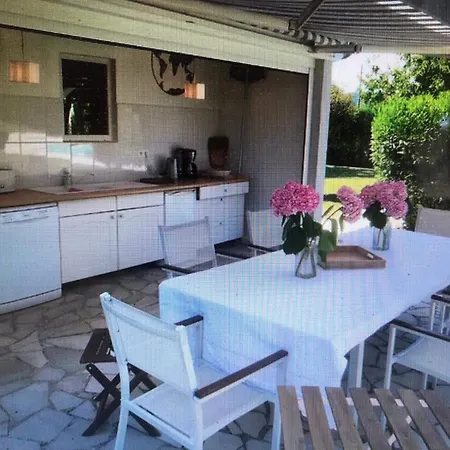 Apartment Les De Marie-lot Vire-sur-Lot