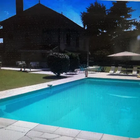 Les De Marie-lot Vire-sur-Lot